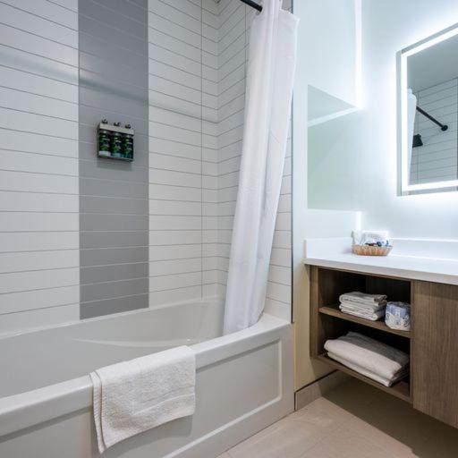 Leelas Villa Inn Flesherton Екстер'єр фото