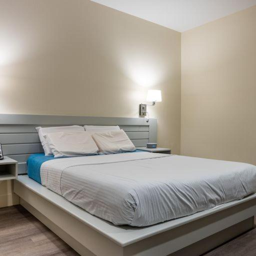 Leelas Villa Inn Flesherton Екстер'єр фото