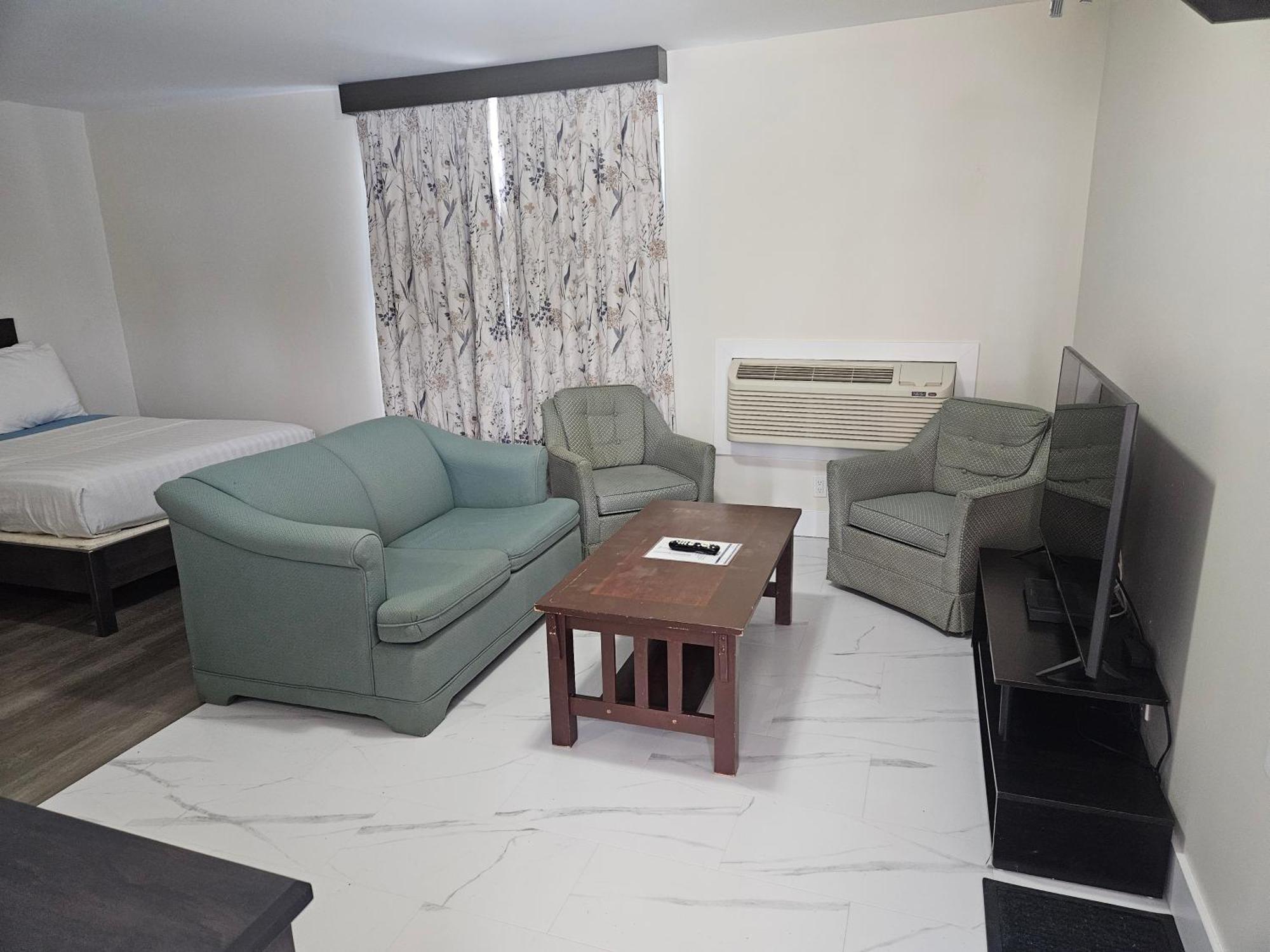 Leelas Villa Inn Flesherton Екстер'єр фото