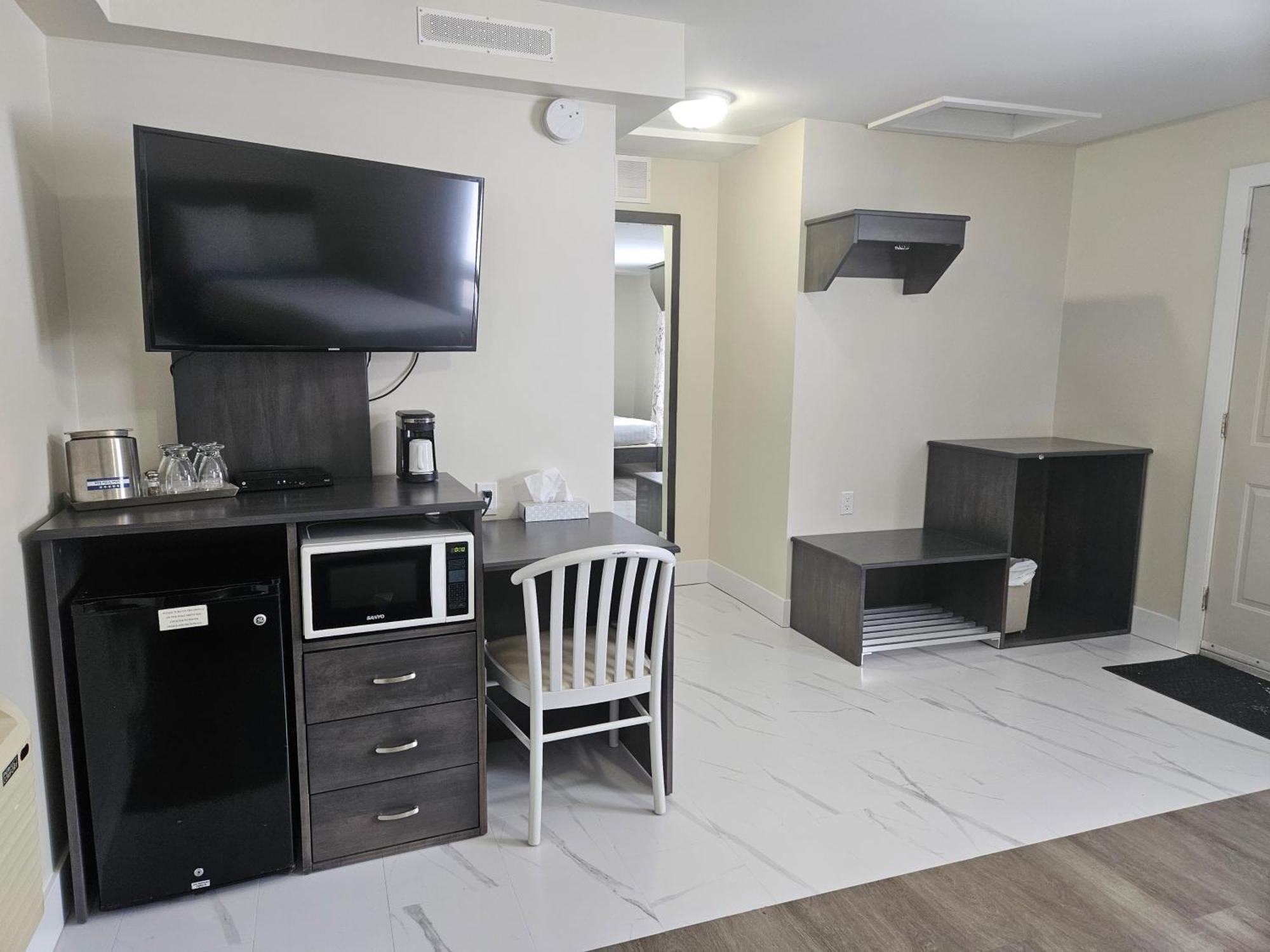 Leelas Villa Inn Flesherton Екстер'єр фото