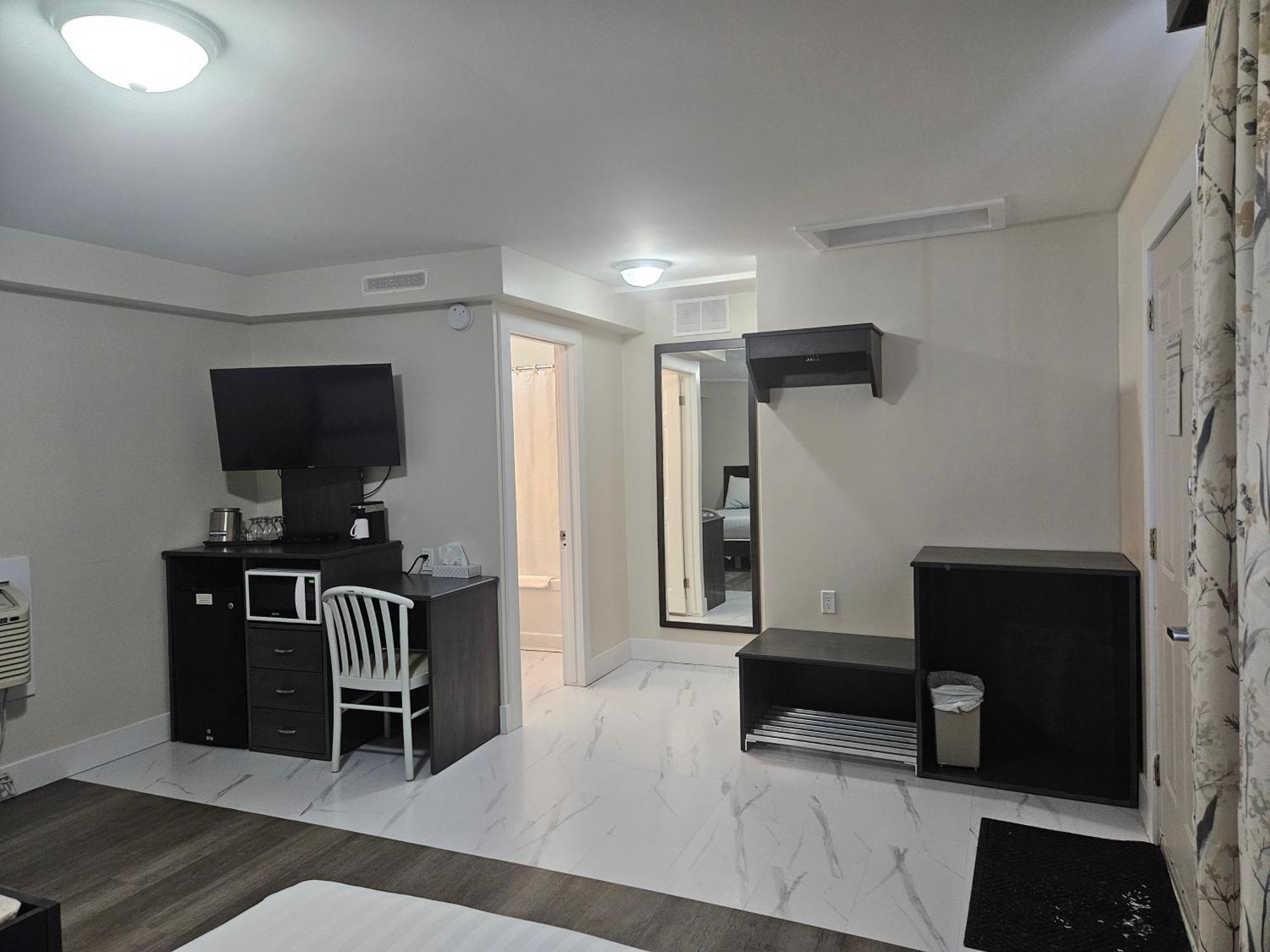 Leelas Villa Inn Flesherton Екстер'єр фото