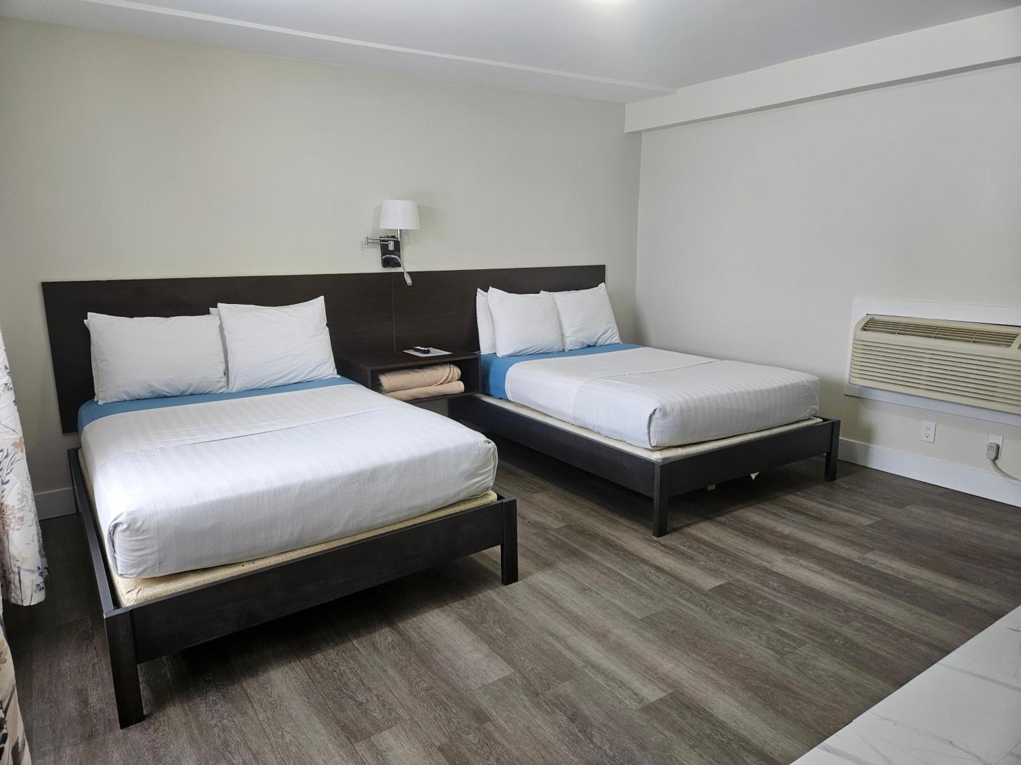 Leelas Villa Inn Flesherton Екстер'єр фото