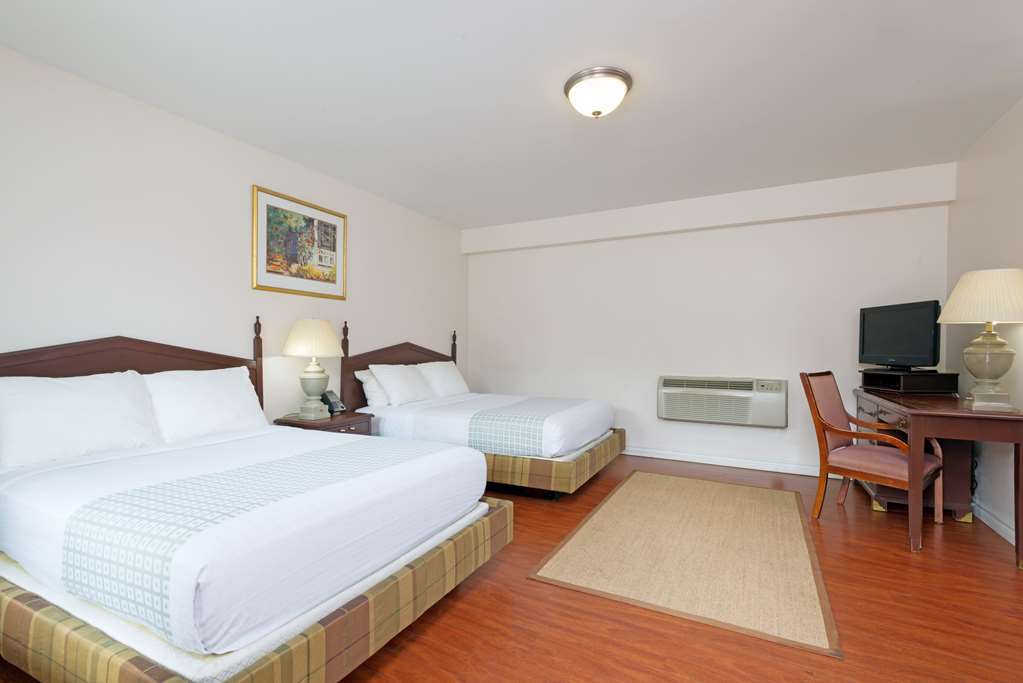 Leelas Villa Inn Flesherton Номер фото